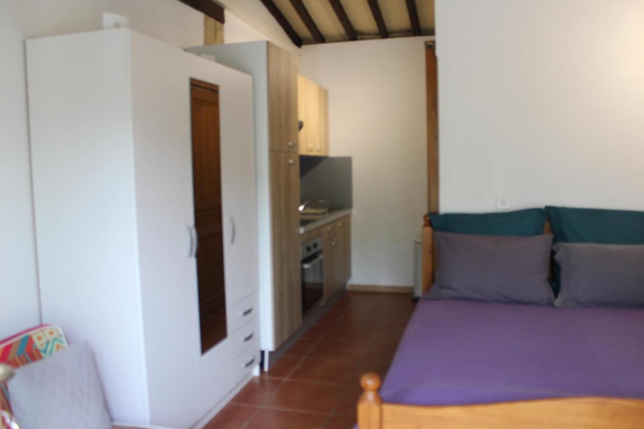 Mas De L'Olivier Apartamento Saint-Estève Exterior foto